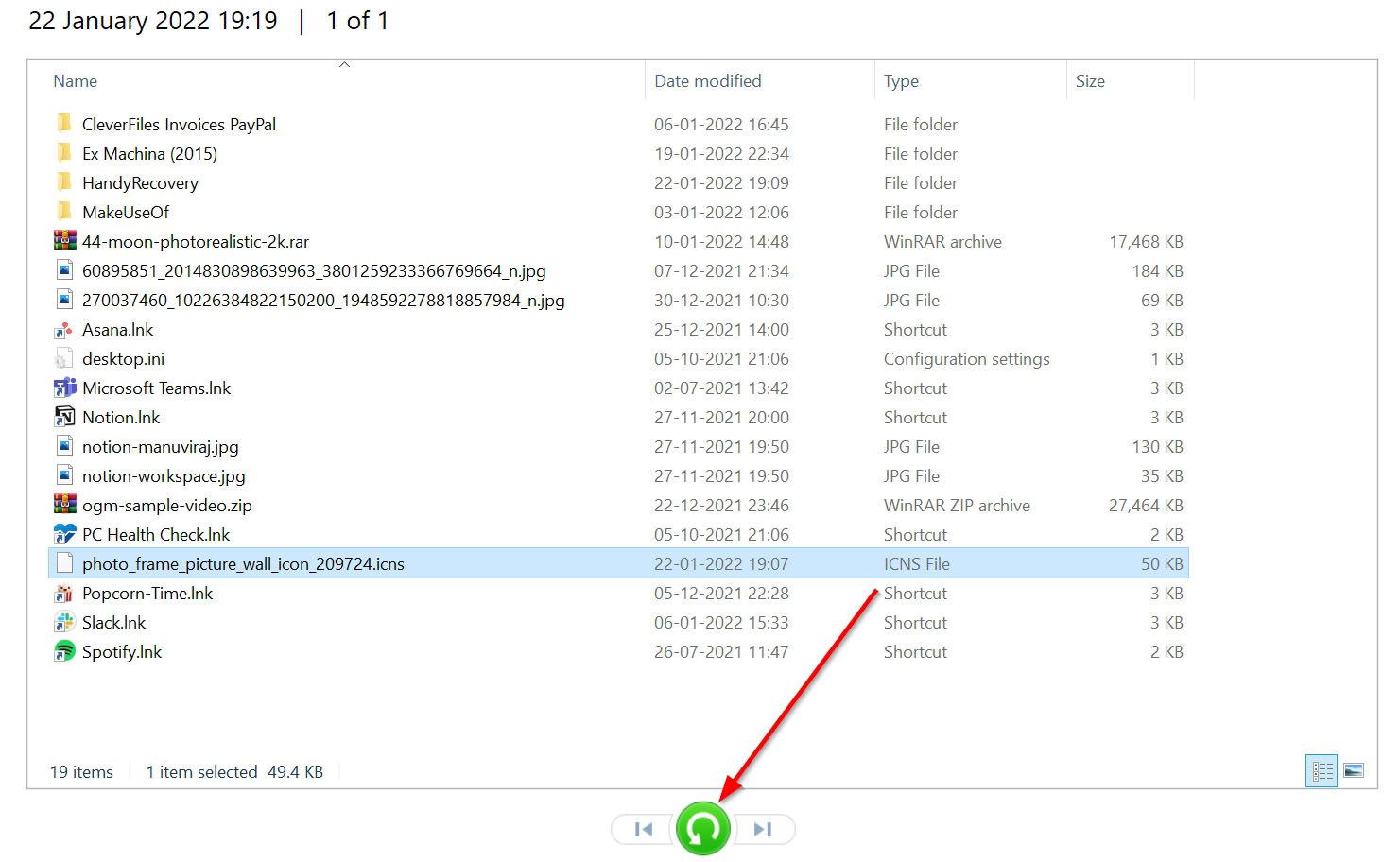 An ICNS file in Windows File History.