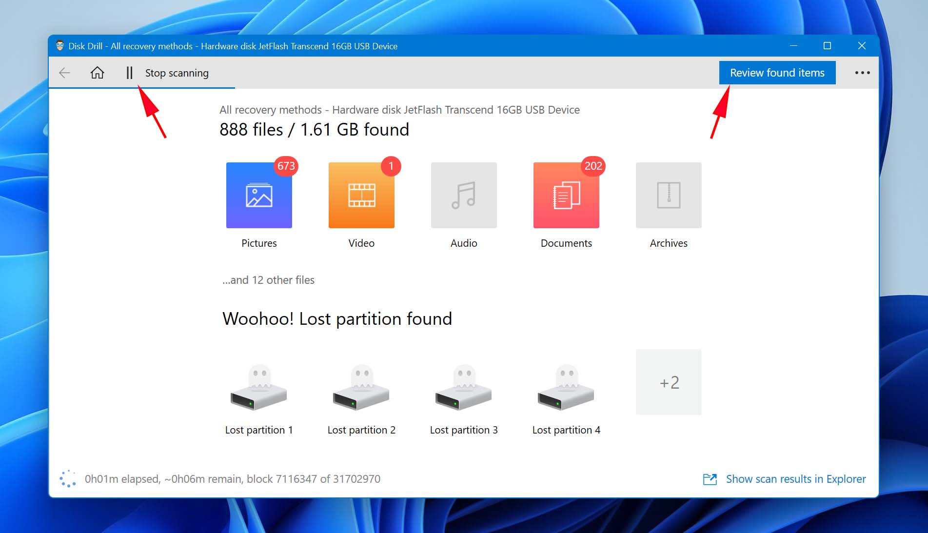 Disk Drill is scanning for lost or deleted data.