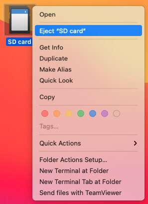 The proper way to eject a memory card in macOS.
