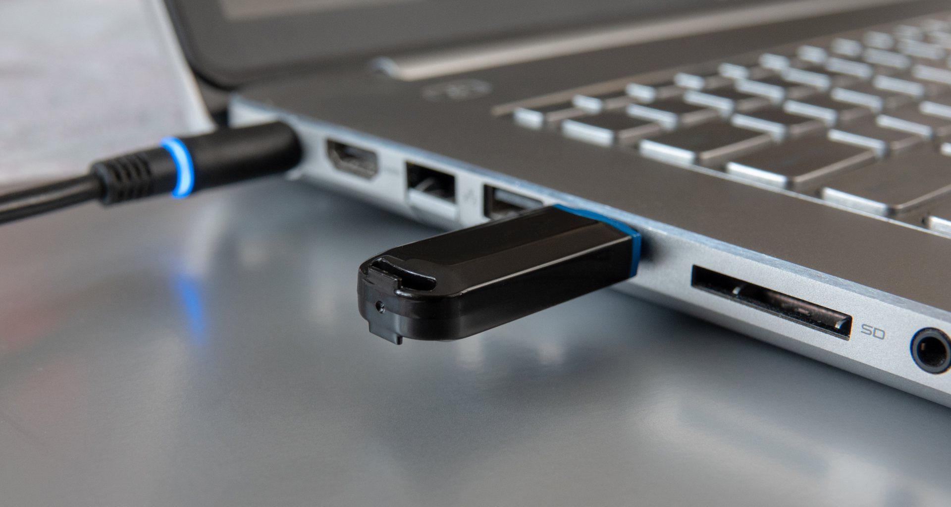 How to Fix a USB and Recover Data