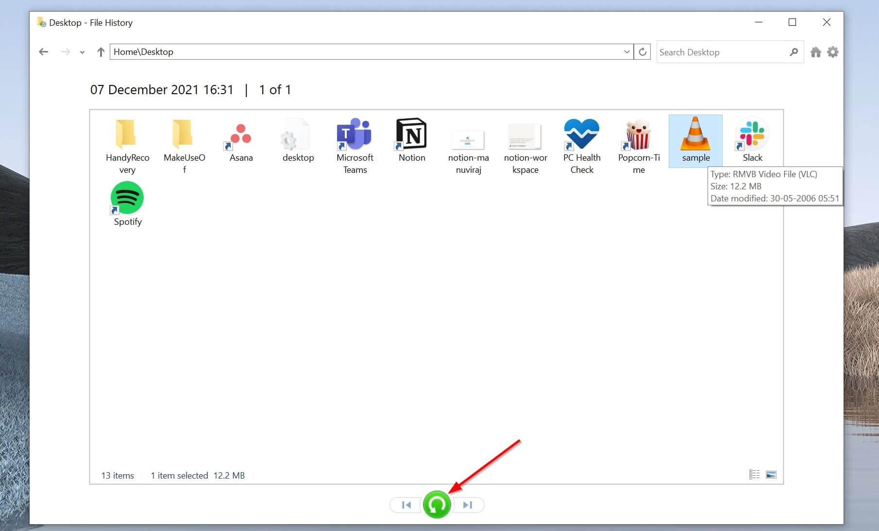 The backups window in File History.