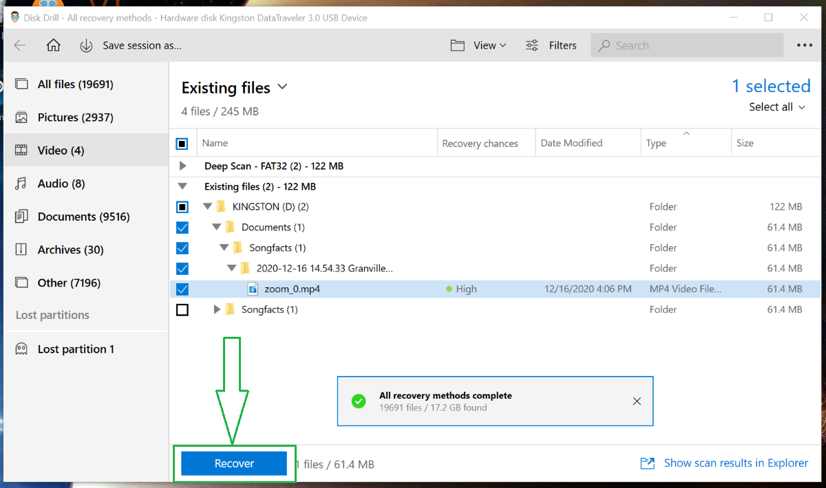 Selecting specific files to be recovered in Disk Drill.