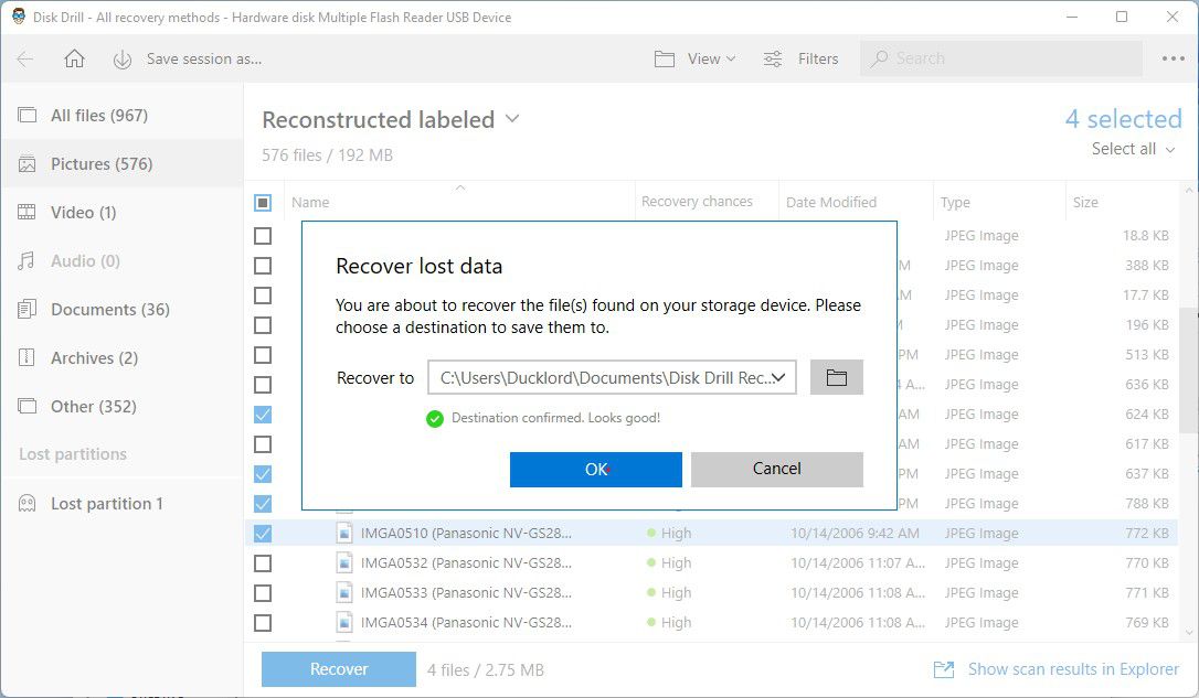 Windows software restoring data from a memory card