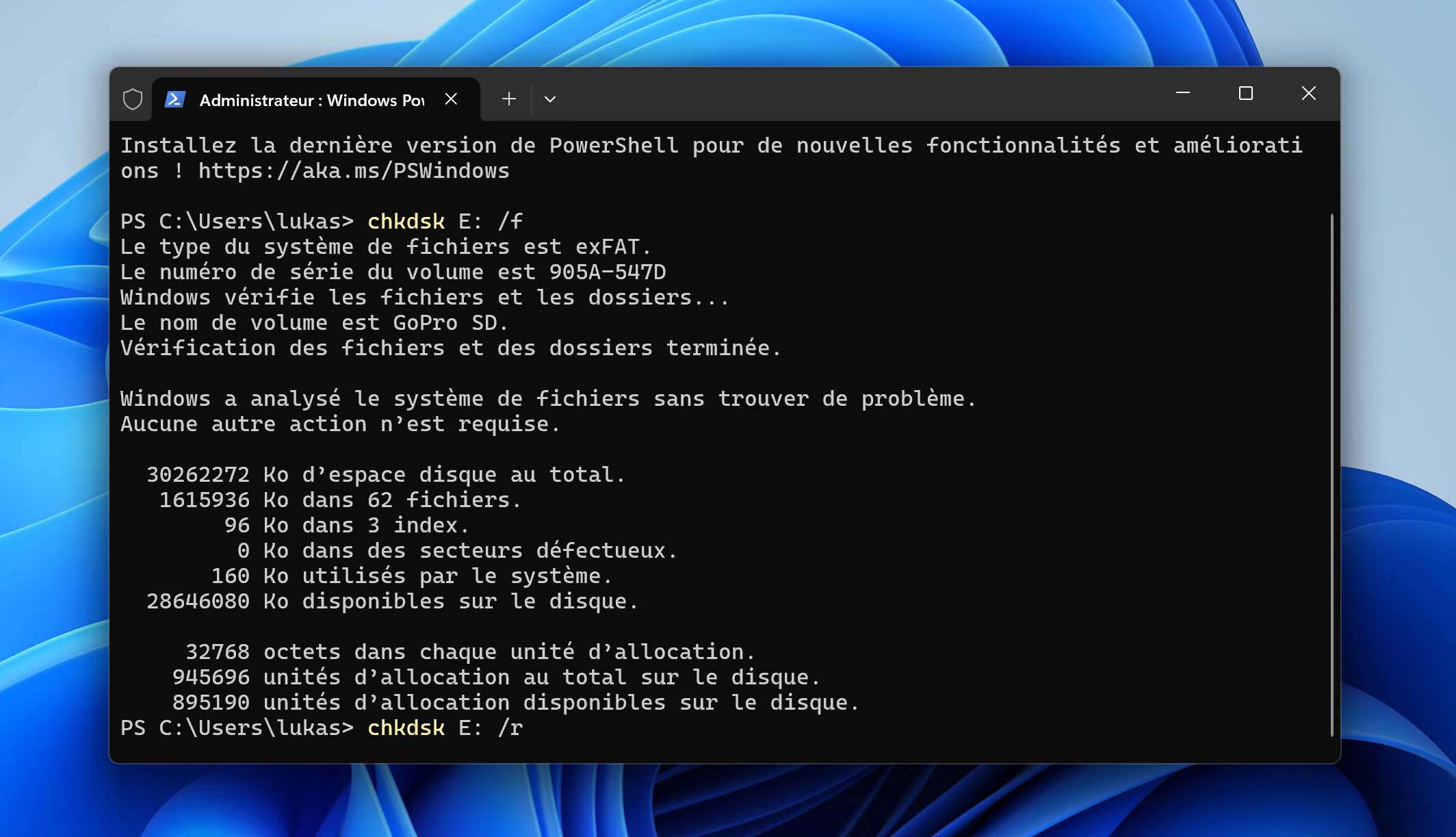 Commande CHKDSK E: r
