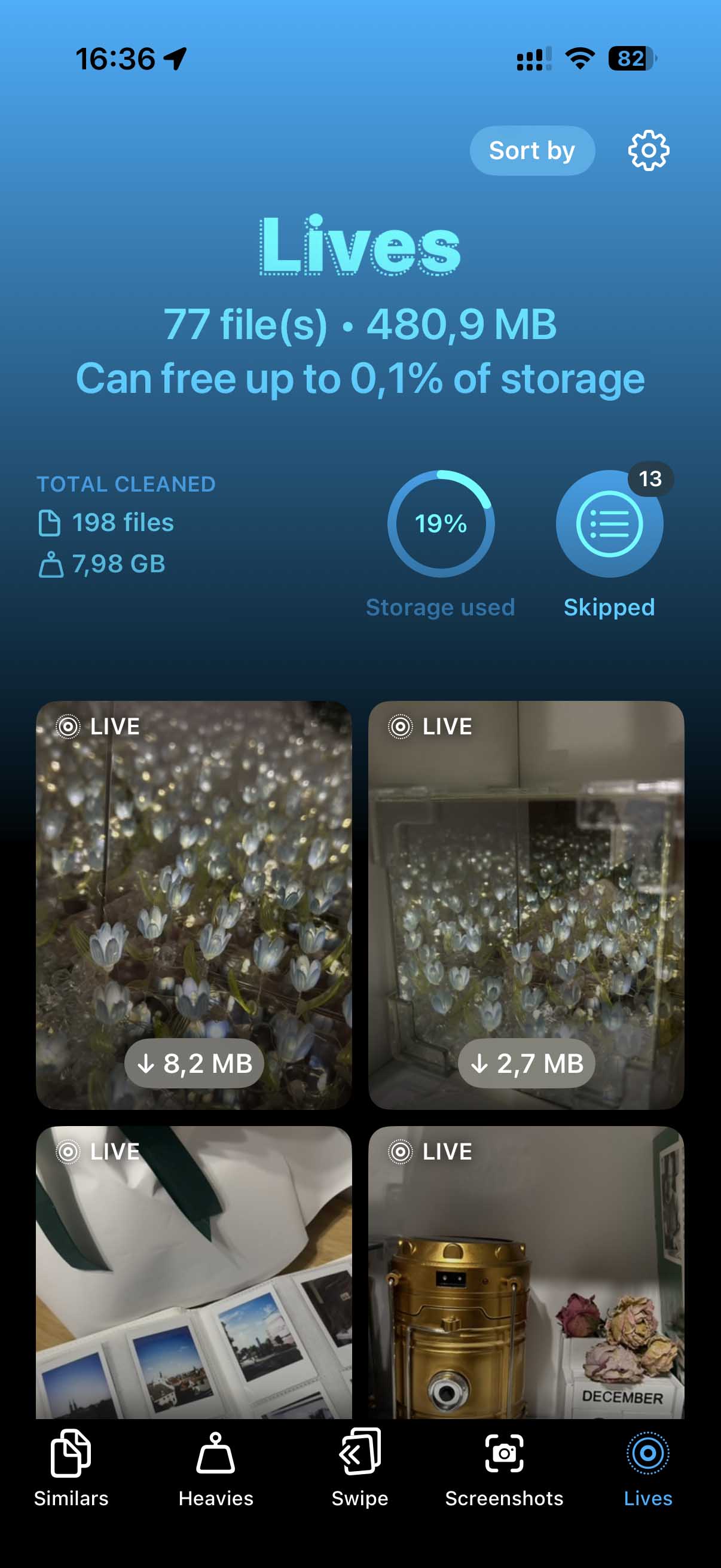 Open the Lives tab in Clever Cleaner.