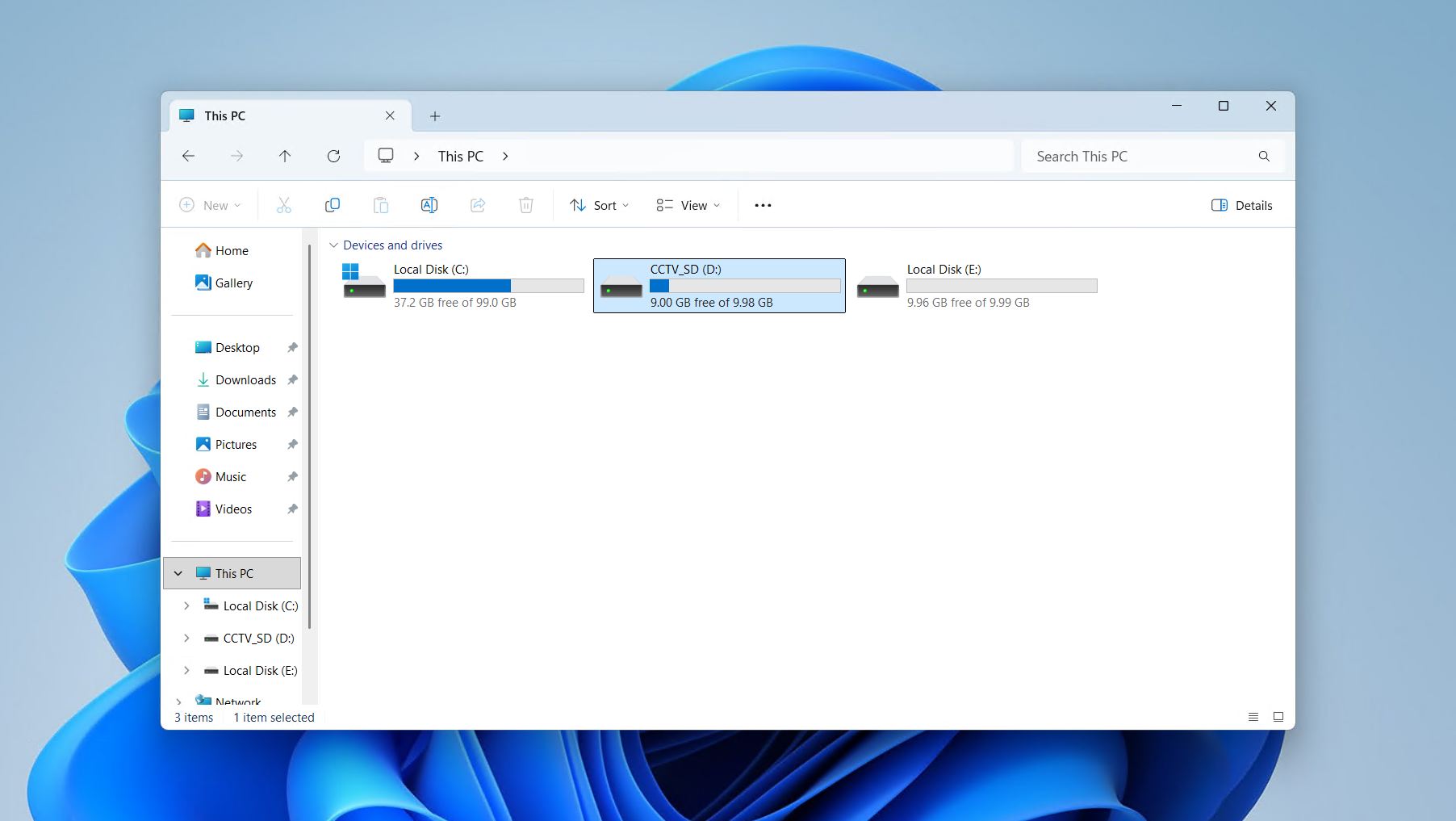 Opening the camera’s SD card in File Explorer.