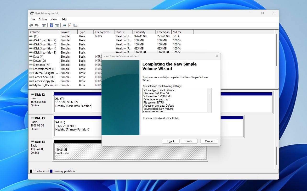 Disk Management Completing the New Simple Volume Wizard