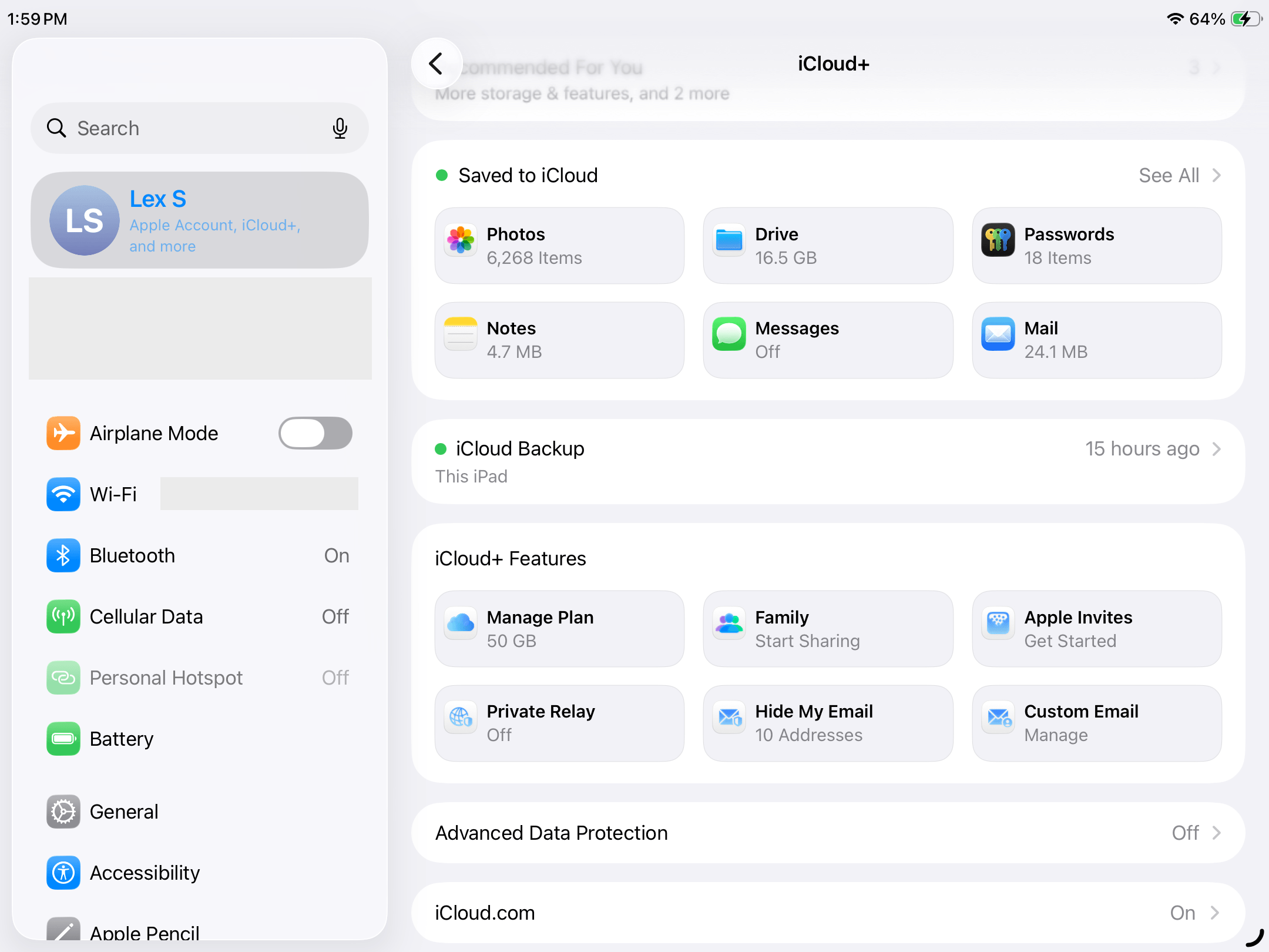 iCloud Photos settings in the iPad Settings app.