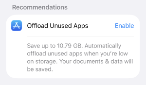 iOS Recommendations for iPhone Storage in the Settings app.