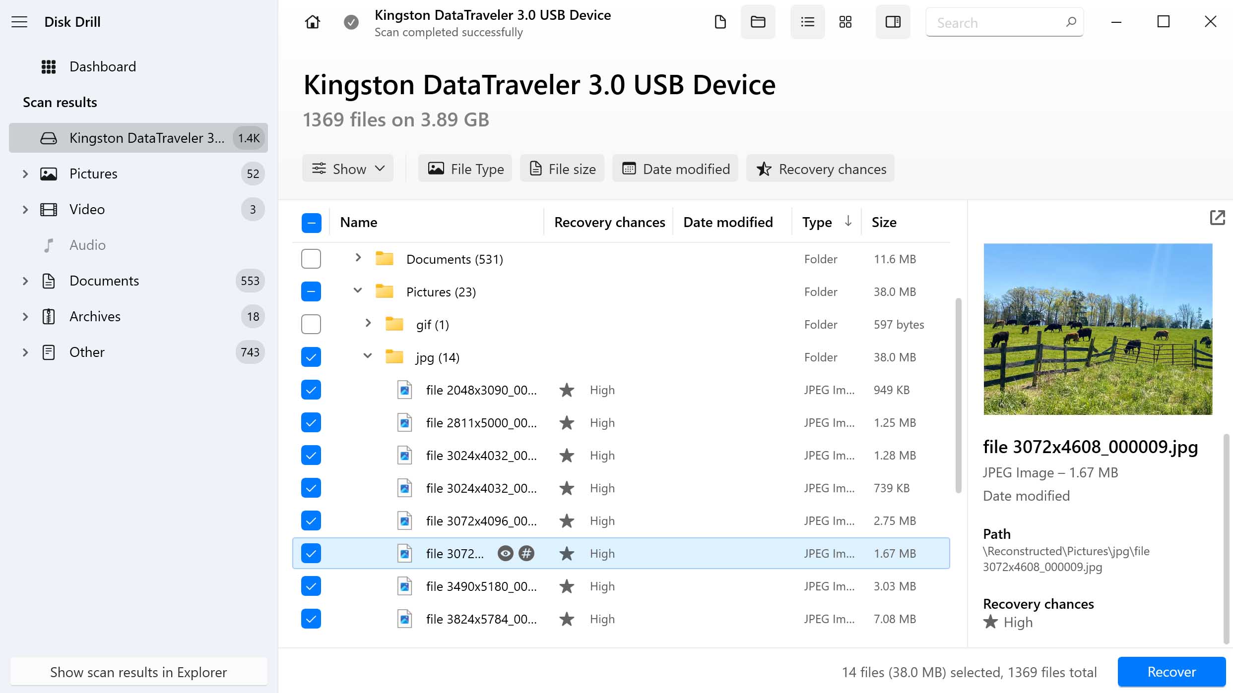 CF Card vs SD Card: What Is the Difference Between Them? - MiniTool  Partition Wizard