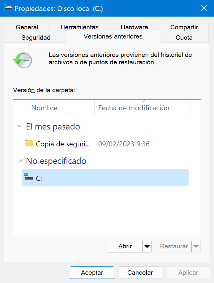 Recupera archivos borrados desde una Versión Anterior (si tienes habilitado la Restauración de Sistema)